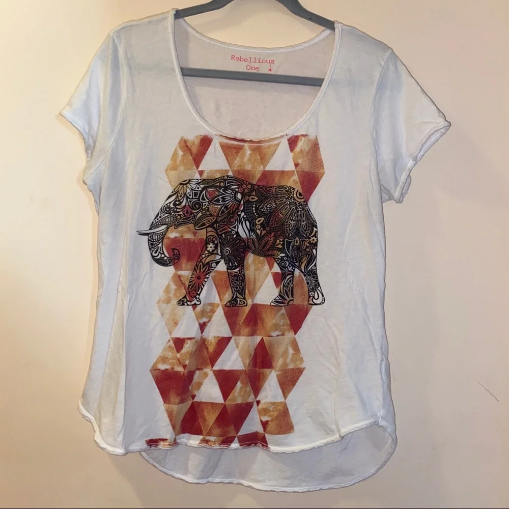 Graphic Tee - Picture 1 of 3